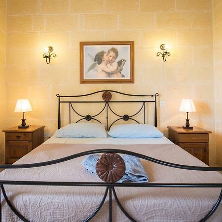 Sunset - Holiday Farmhouse With Large Private Pool In Island Of Gozo Nadur Exterior photo