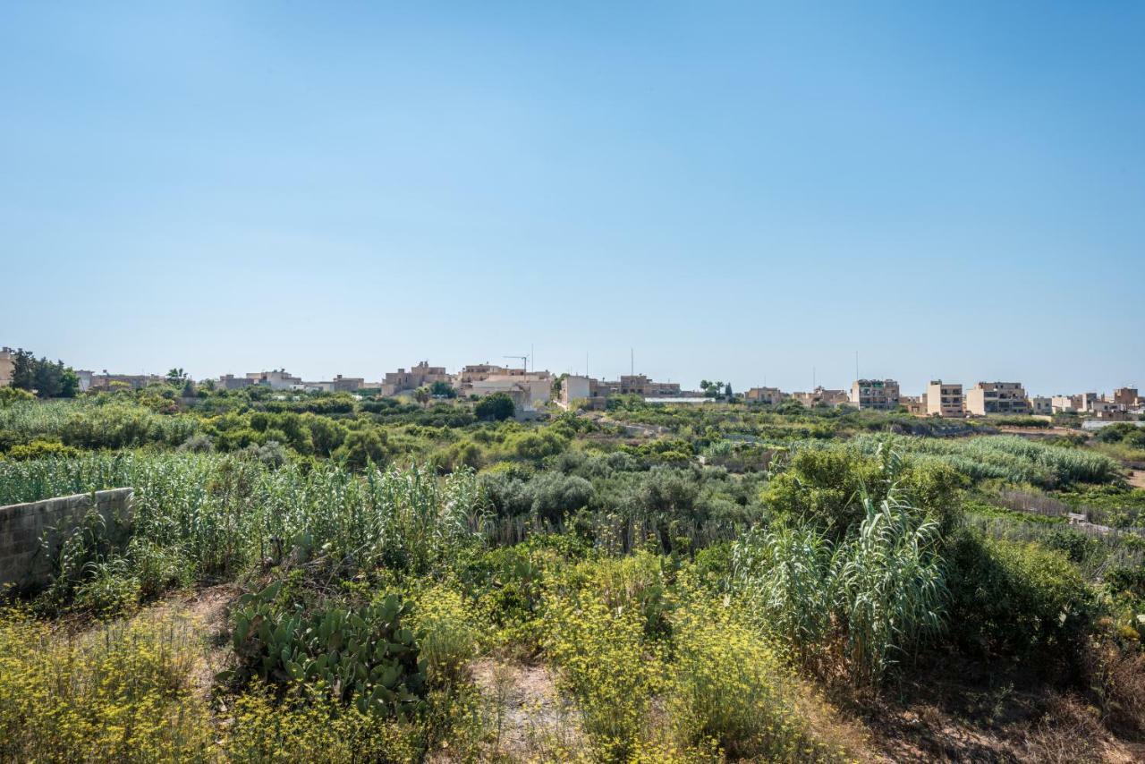 Sunset - Holiday Farmhouse With Large Private Pool In Island Of Gozo Nadur Exterior photo